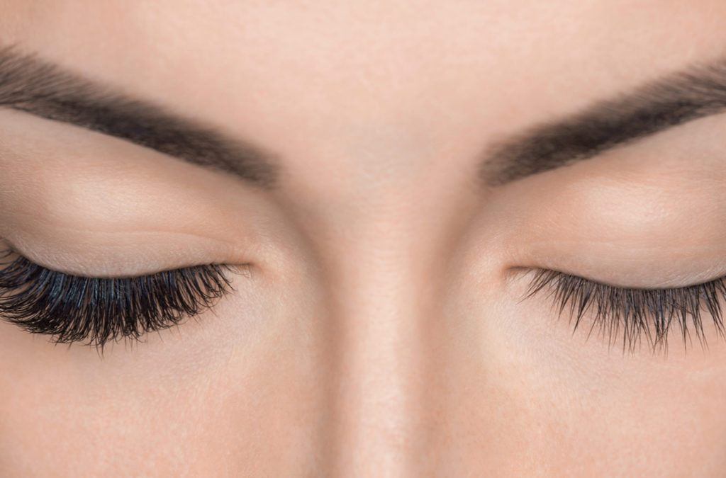Want thicker eyelashes the healthier way?